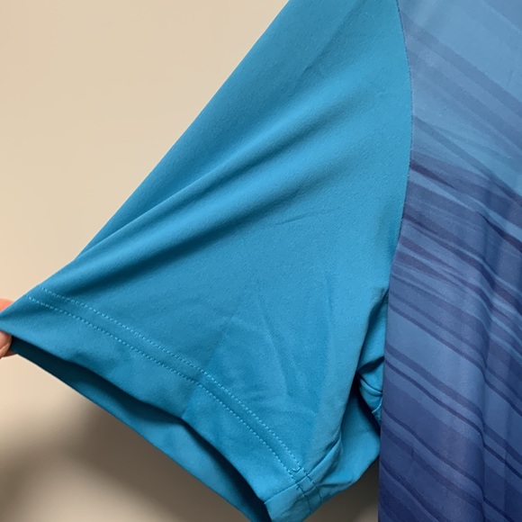 Men’s Oakley Polo Golf Shirt in Blue Size Large - Picture 3 of 8